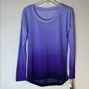 NWT. Boho Ideology Ombré Purple Long Sleeve Tee. Small